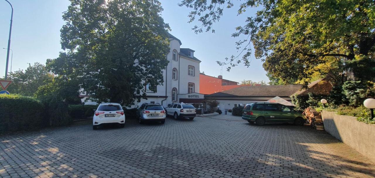 Hotel Jerabek Prag Exterior foto